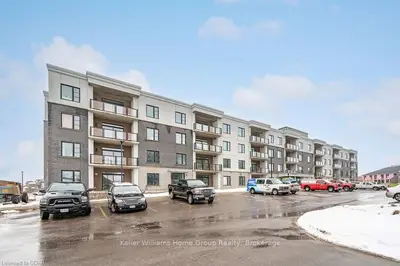 99b Farley Road 307, Centre Wellington, On N1m 0j9
