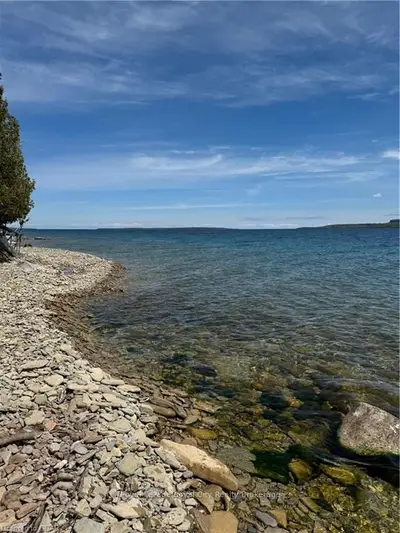 1 4th Ave, South Bruce Peninsula, On, N0h 2t0