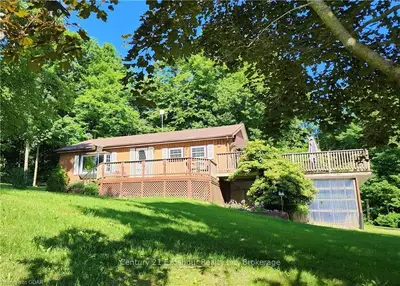 61075 County Road 3, East Garafraxa, On, L9w 7h5