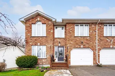 379 Highland Road, Centre Wellington, On N1m 3n8
