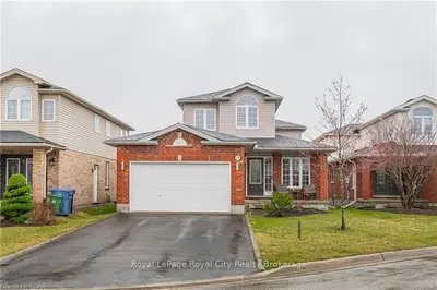 18 COUTTS Court, Guelph, ON N1L 1S9