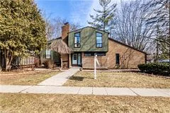 307 Kribs Street, Cambridge, On N3c 3j1