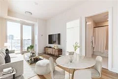 5 Wellington Street S 1001, Kitchener, On N2g 1c7