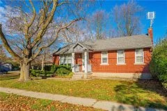 23 Glenwood Avenue, Guelph, On N1h 4l1