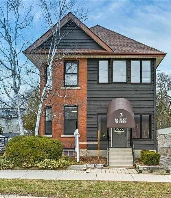 3 PAISLEY Street, Guelph, ON N1H 2N5