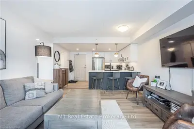19 WATERFORD Drive 106, Guelph, ON N1L 0G8