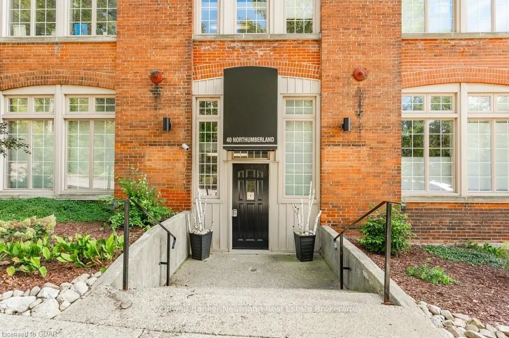 40 NORTHUMBERLAND Street 302, Guelph, ON N1H 3A5