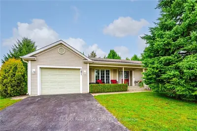 181 LACE BARK Lane, Centre Wellington, ON N0B 1J0