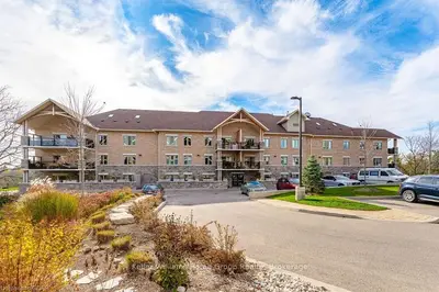 19 Stumpf Street 210, Centre Wellington, On N0b 1s0
