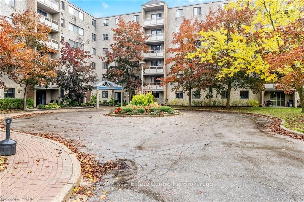 93 WESTWOOD Road 509, Guelph, ON N1H 7J7