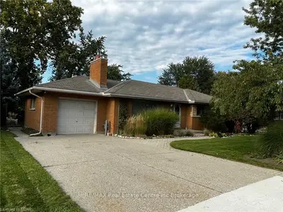 983 Valetta Street, London North, ON N6H 2Z7