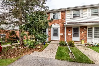 129 VICTORIA Road N 8, Guelph, ON N1E 6V3