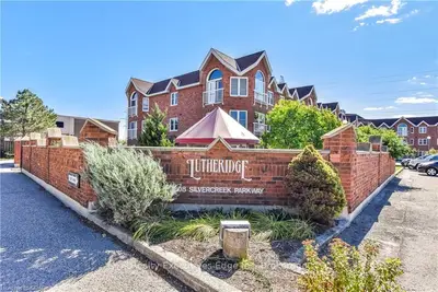 208 SILVERCREEK Parkway N 208, Guelph, ON N1H 8H2