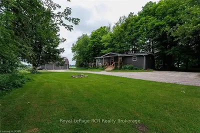 8852 Wellington Road 16 Road, Wellington North, ON N0G 2E0