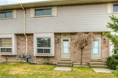 226 HIGHVIEW Avenue 50, London South, ON N6J 4K1