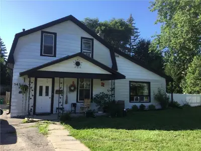 545 St George Street W, Centre Wellington, On N1m 1j7