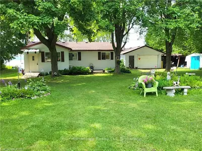 938 NINTH Street, Centre Wellington, ON N0B 1J0