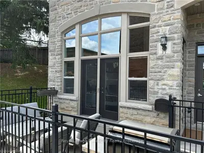62B CARDIGAN Street, Guelph, ON N1H 0A4