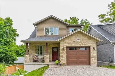 282 St Patrick Street E, Centre Wellington, On N1m 1m6