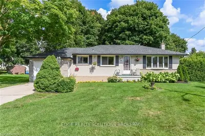 6 Bergin Avenue, Centre Wellington, On N1m 1a8