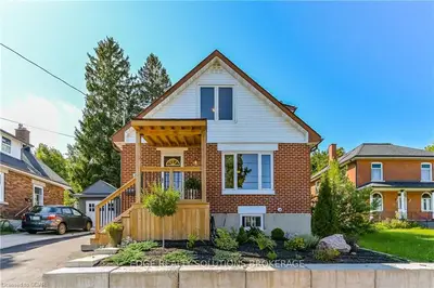 259 St Patrick Street W, Centre Wellington, On N1m 1l6