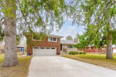 500 UNION Street E, Centre Wellington, ON N1M 1W5