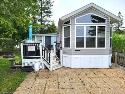 2014 ELM Place, Centre Wellington, ON N1M 2W5