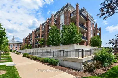 65 BAYBERRY Drive 302, Guelph, ON N1G 4X7