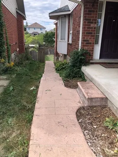 48 GIBBS Crescent Walkout Basement Unit, Guelph, ON N1G 5B8