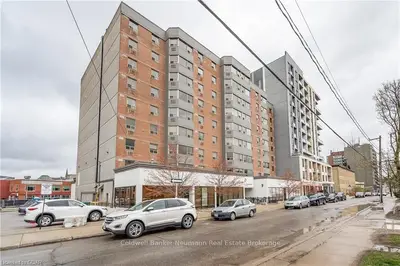 55 YARMOUTH Street 909, Guelph, ON N1H 7R4