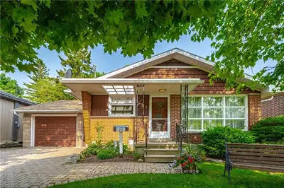 221 TUCKER Street, Wellington North, ON N0G 1A0