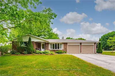 276 John Street, Centre Wellington, ON N0B 1S0