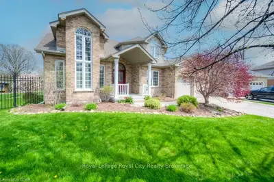 17 ELDERBERRY Court, Guelph, ON N1L 1K3