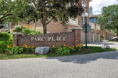 941 GORDON Street 52, Guelph, ON N1G 4R9