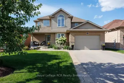241 Carroll Street, Wellington North, On N0g 1a0