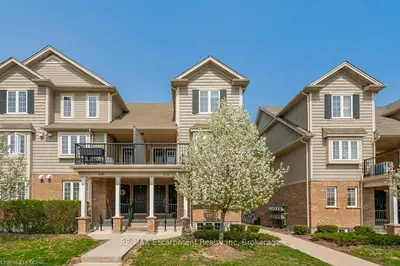 632 WOODLAWN Road E B, Guelph, ON N1E 0K4