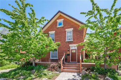 15 HOWITT Street MAIN FLOOR, Guelph, ON N1E 3C6