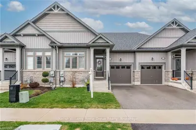42 FINDLAY Way, Centre Wellington, ON N1M 0G7