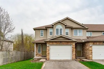 210 Dawn Avenue 30, Guelph, ON N1G 5L5