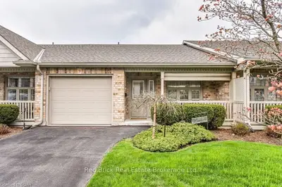9 ELMHURST Avenue 2, Norfolk County, ON N3Y 3G1