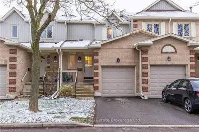 302 College Avenue W 169, Guelph, On N1g 4t6