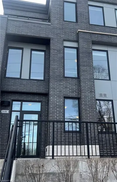 53 ARTHUR Street S AT8, Guelph, ON N1E 5K2