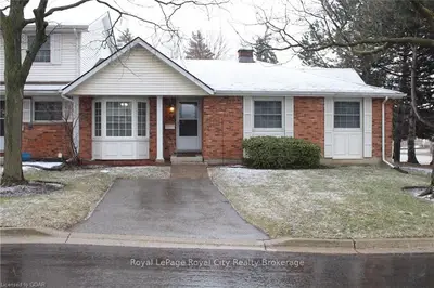 129 VICTORIA Road N 48, Guelph, ON N1E 6T8
