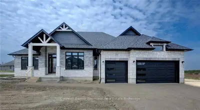 19 Mckinnon Street, Erin, ON N1H 0B7