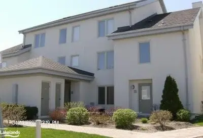 Condo Townhouse in Blue Mountains