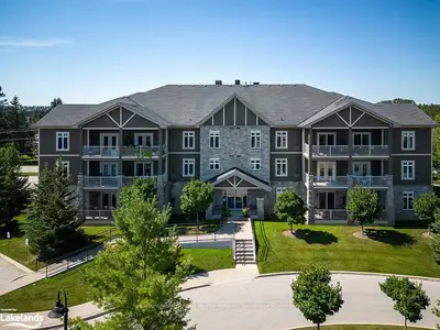 25 Beaver Street S 202, Blue Mountains, On N0h 2p0