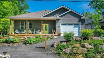 4 Lake Drive, Huntsville, On P1h 1g1