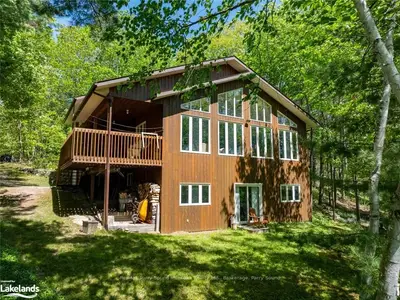38 Shebeshekong Est Rd S, Carling, On, P0g 1g0