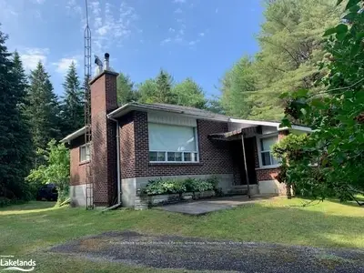 185 Mary Lake Road S, Huntsville, On P0b 1l0