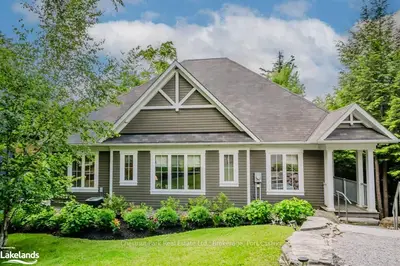 8 St Andrews Circle, Huntsville, On P1h 1l9